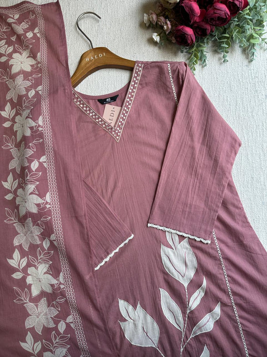 20339 Beautiful cotton suit with applique work