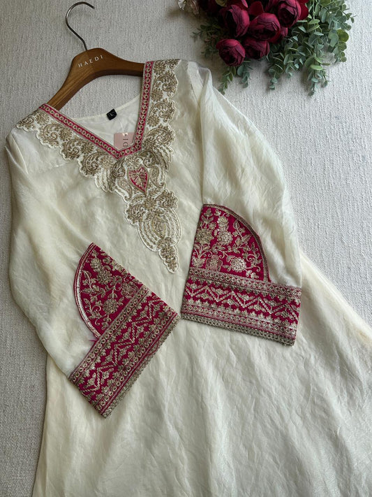 57663 Beautiful partywear kurta pant set