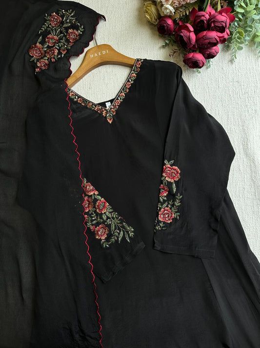 20571 Premium Crepe silk suit