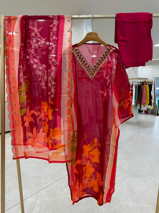 CMD 11733 Semi Stitched Suit