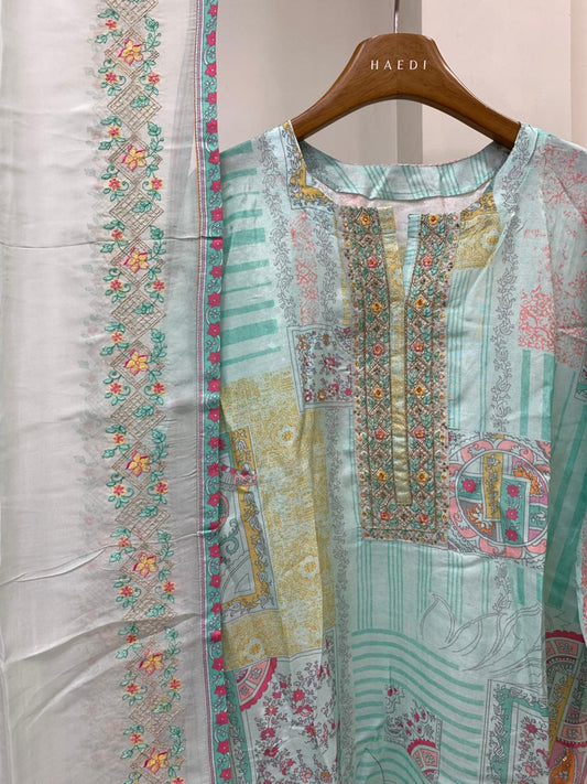 CMD 10304 Semi Stitched Suit