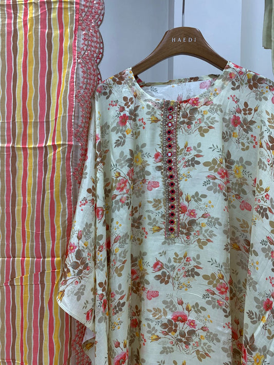 CMD 10899 Semi Stitched Suit