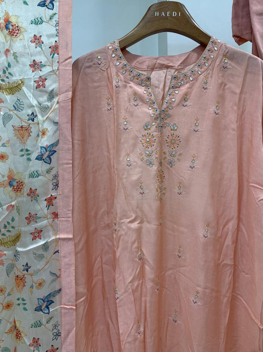 CMD 10309 Semi Stitched Suit