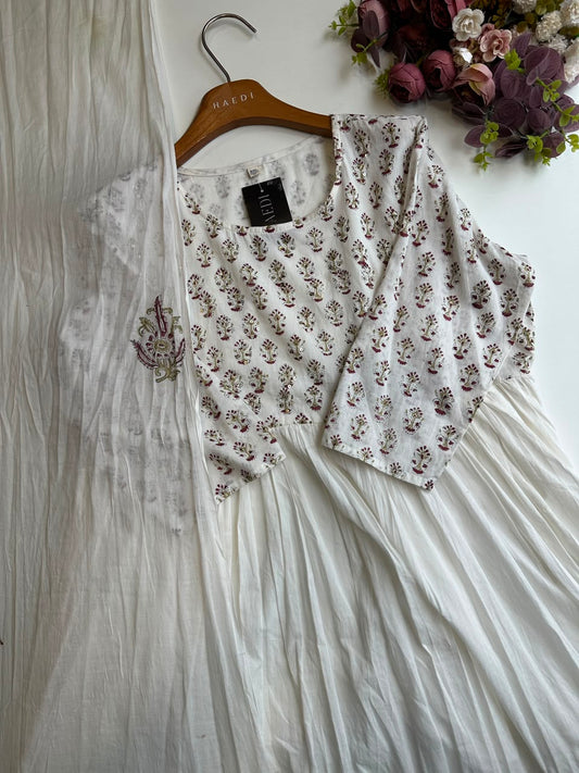 17228 Cotton anarkali