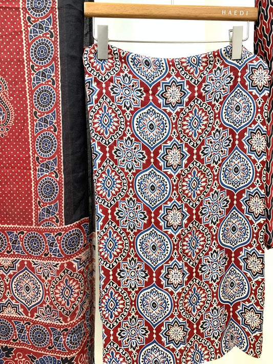 CMD 56850 Unstitched Suit