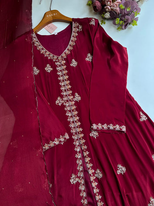20549 Premiu handworked suit