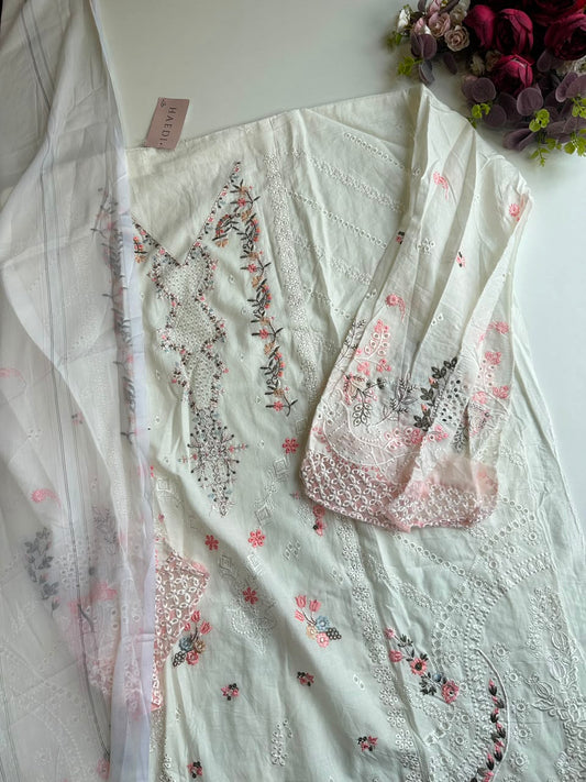 17950 Unstiched suit