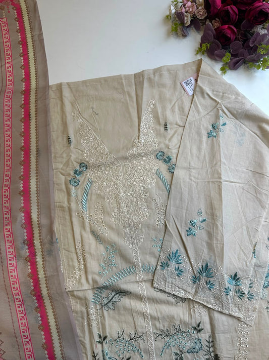 17953 Unstiched suit
