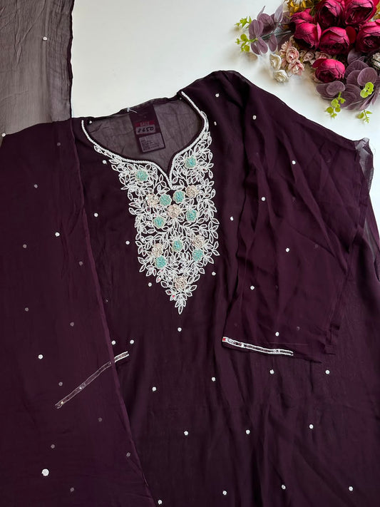 16506 Beautiful handworked semistiched suit