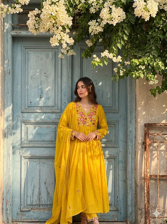 18913 Mul cotton Anarkali Suit