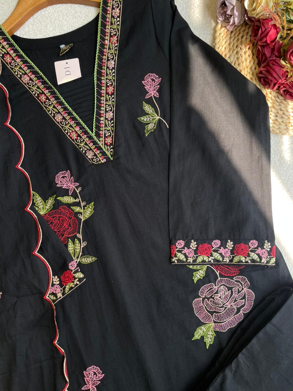 19086 Embroidered Flex Cotton suit