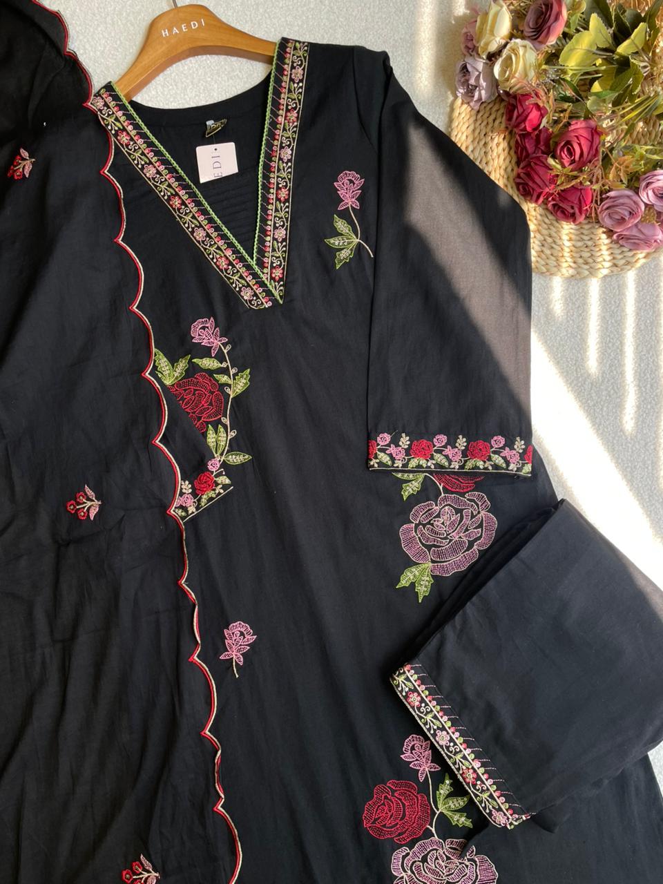 19086 Embroidered Flex Cotton suit