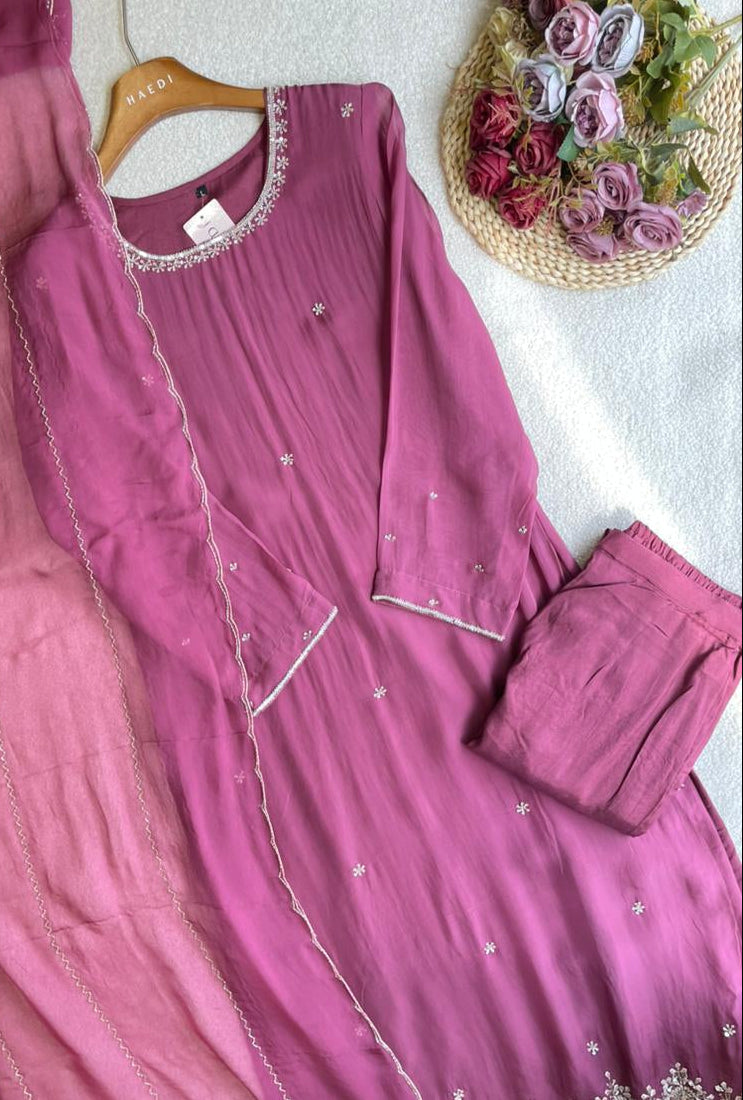 18929 Beautiful handworked organza suit