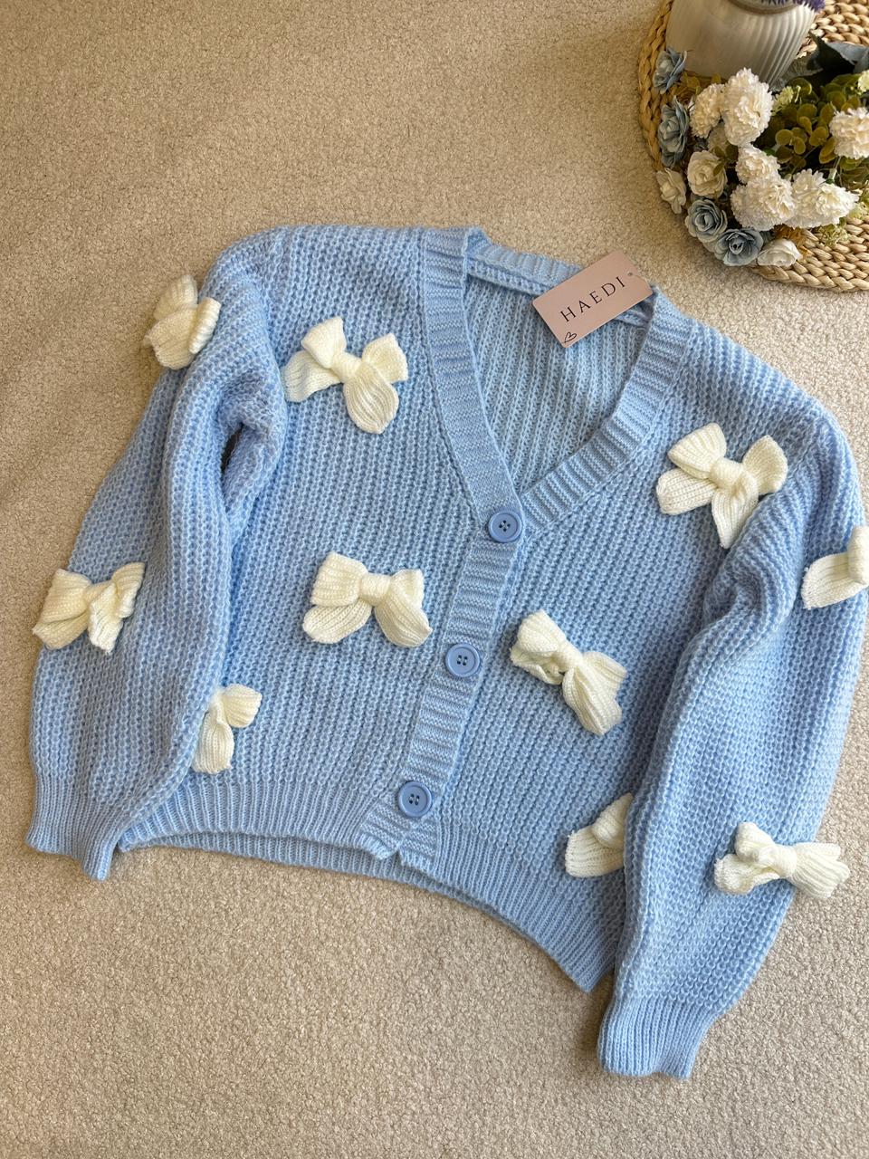 19239 Cropped Cardigans