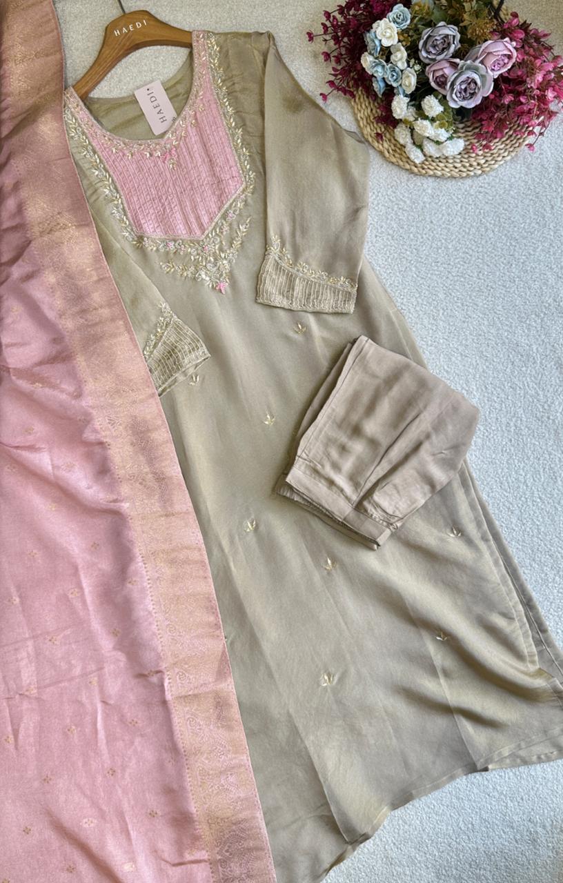 19357 Beautiful soft tissue silk suit with banarasi dupatta