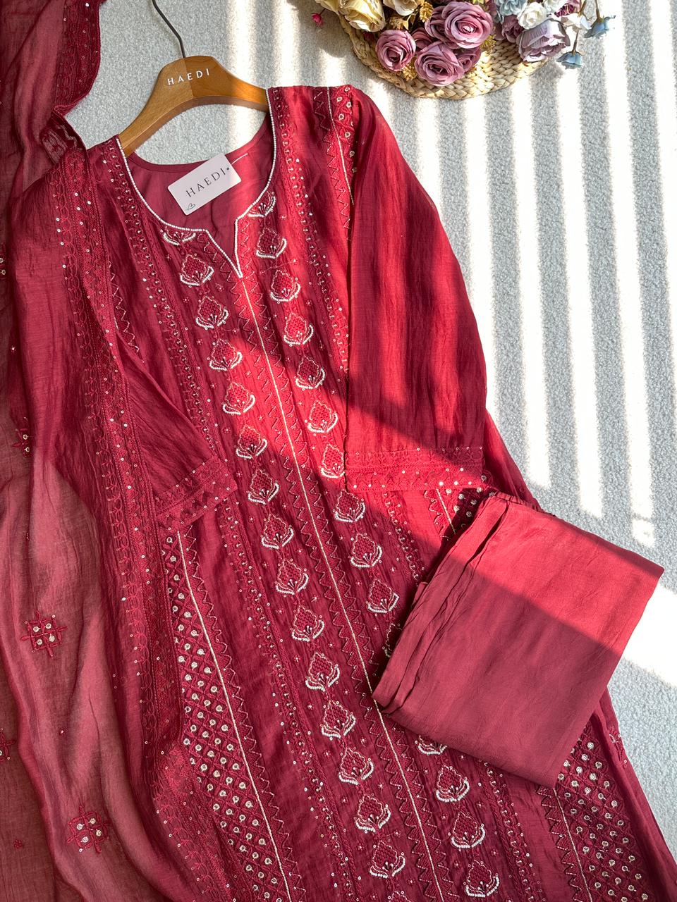 19411/57753 Premium mul chanderi suit