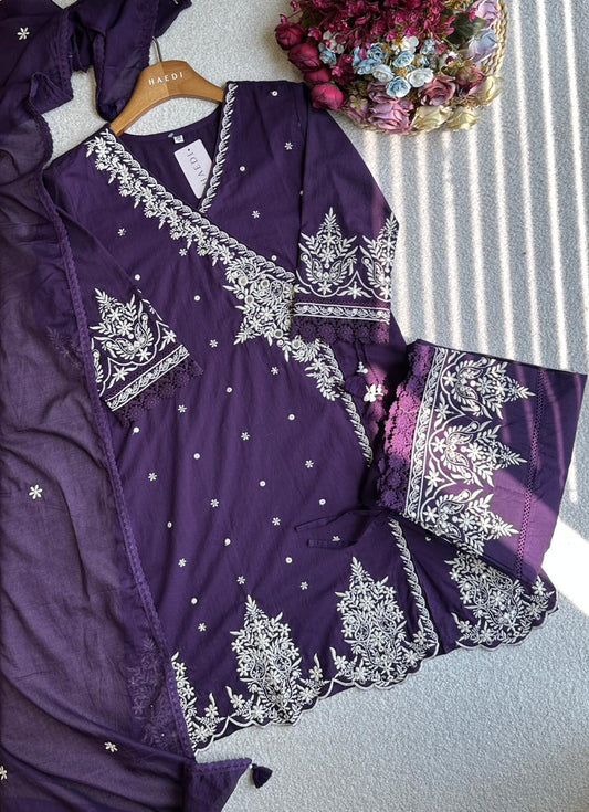 19276 Beautiful Embroidered Farshi suit