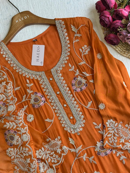 19365 Beautiful kurti palazzo set