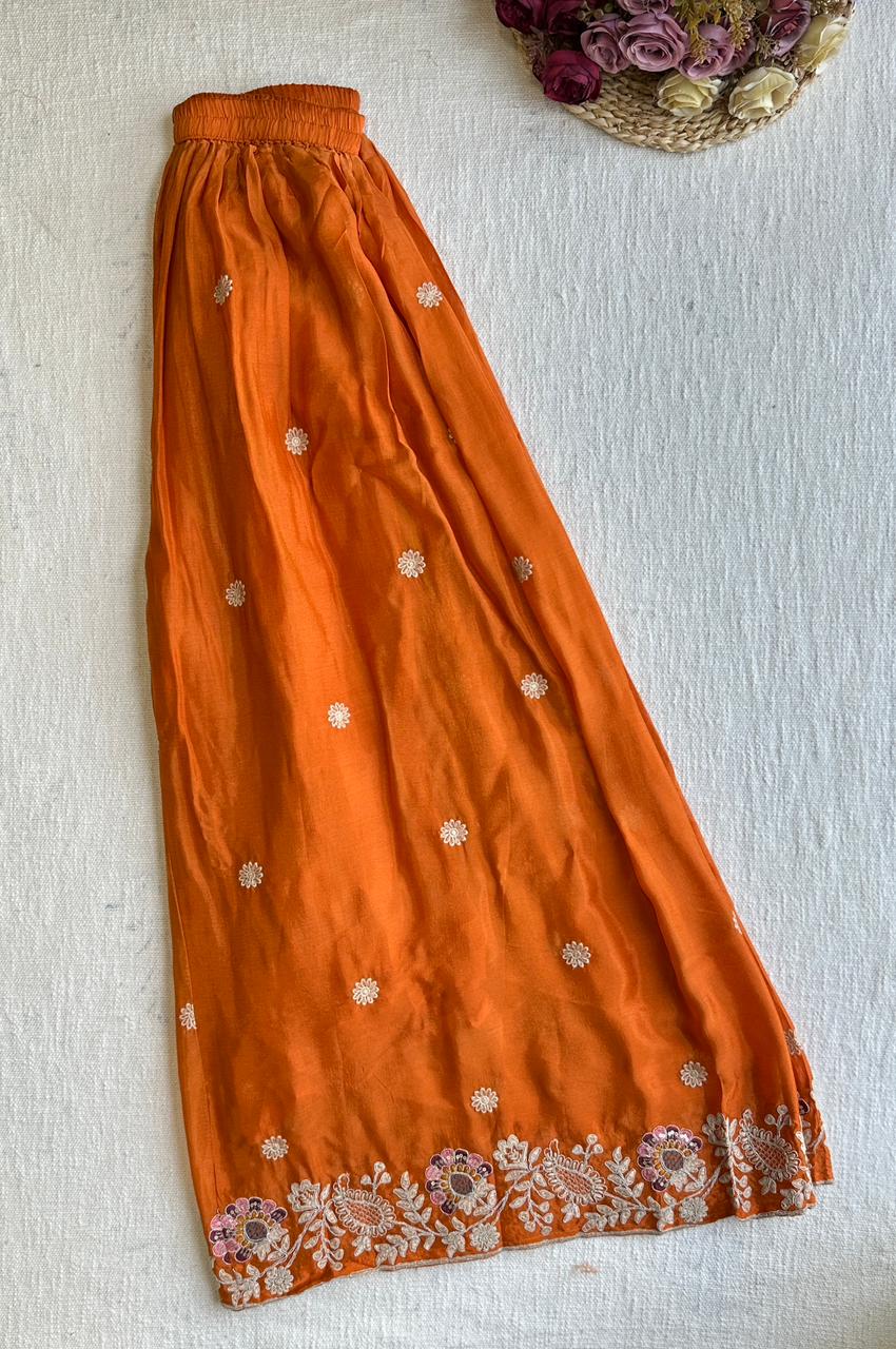 19365 / CMD 57279 Beautiful kurti palazzo set