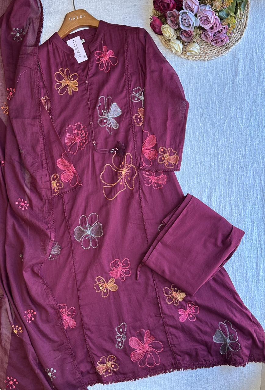 19340 Beautiful embroidered Aline suit