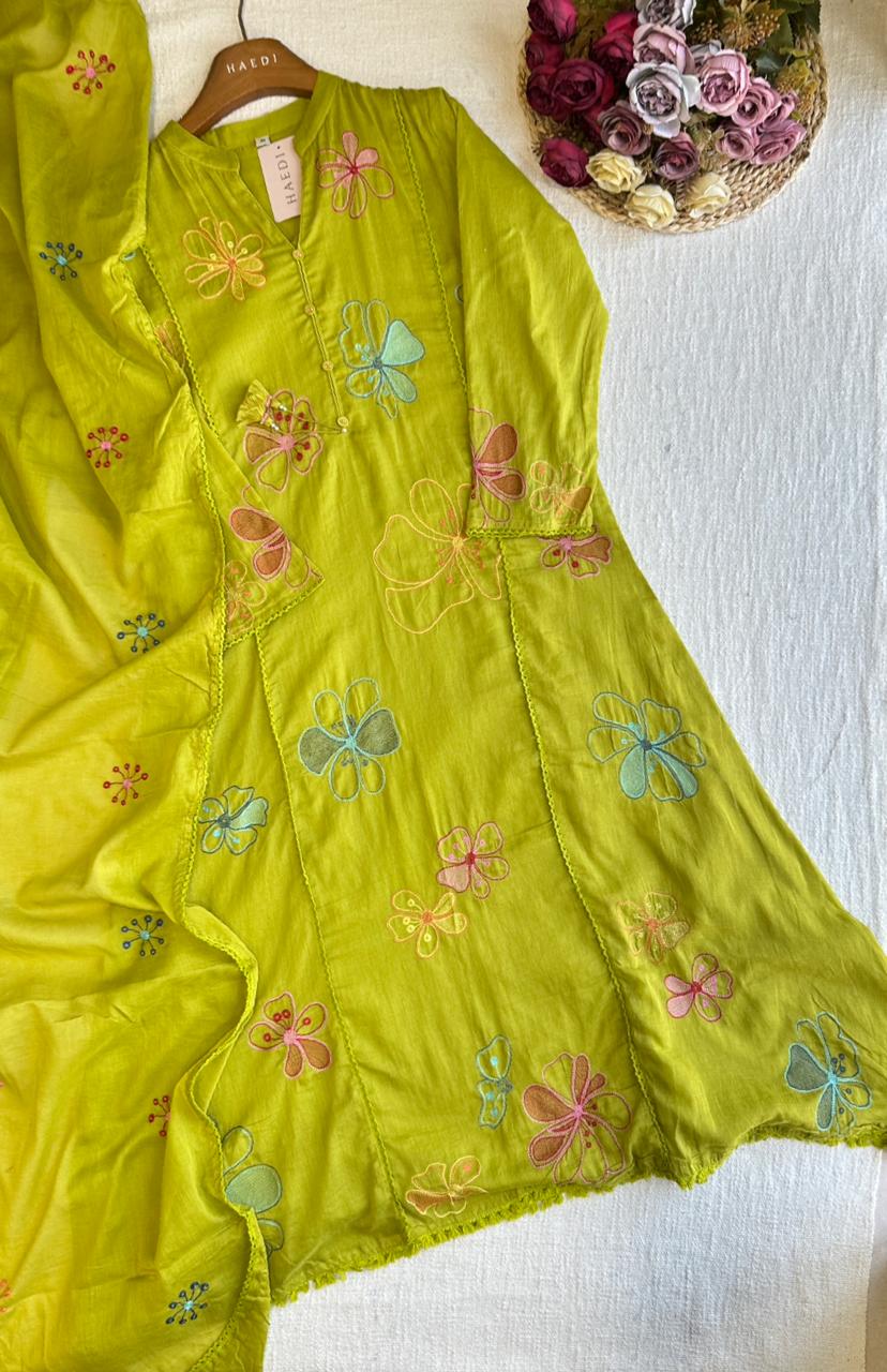 19340 Beautiful embroidered Aline suit