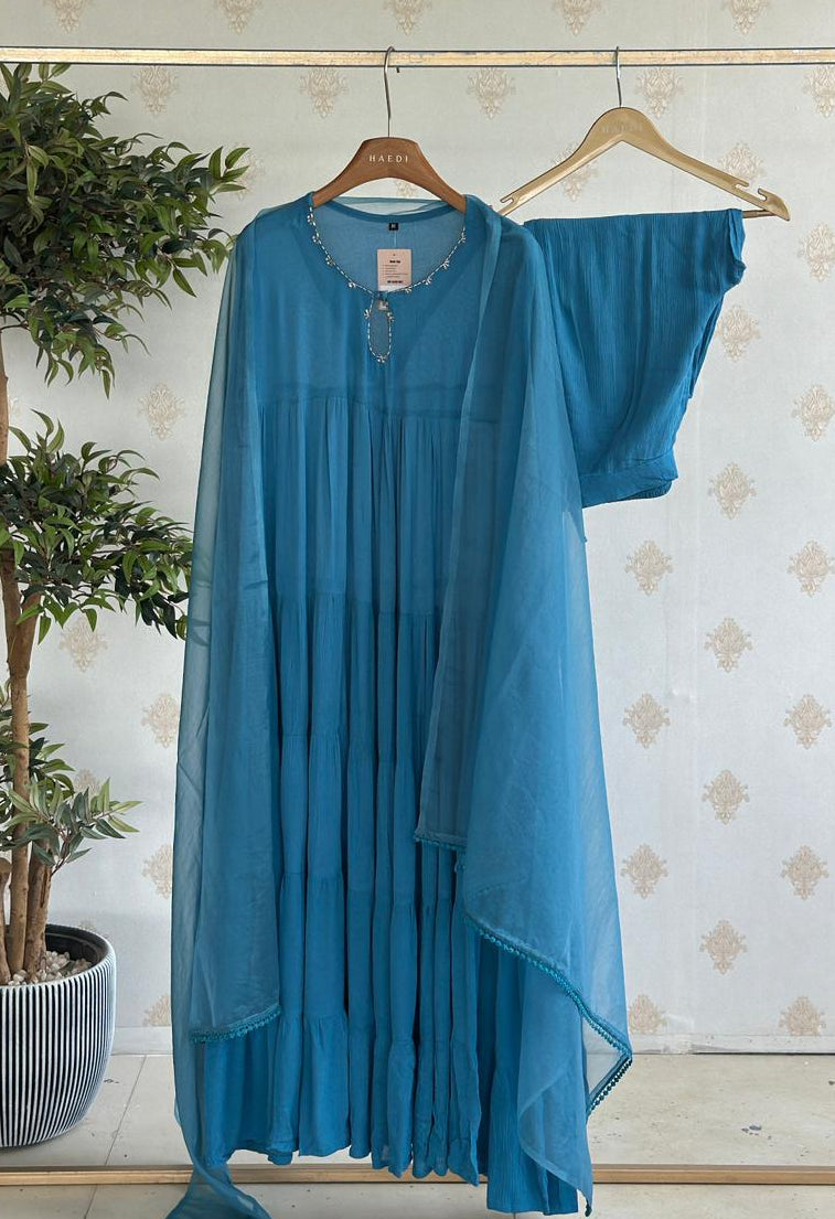 19698  / CMD 57655 Beautiful Tiered Aanarkali