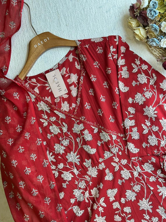 19589/19590 Cotton anarkali