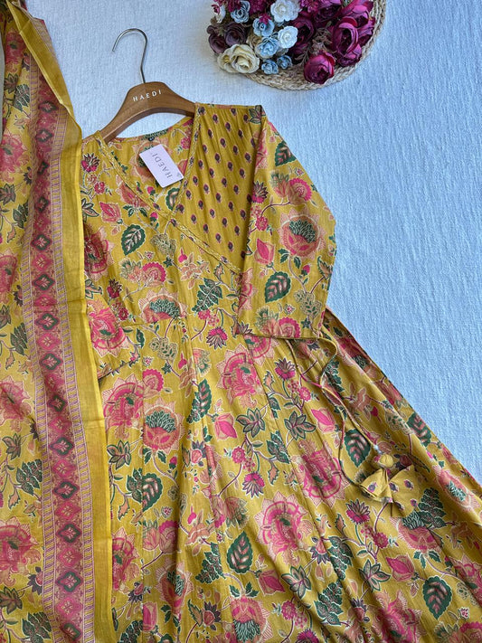 19583/19584 Cotton anarkali suit