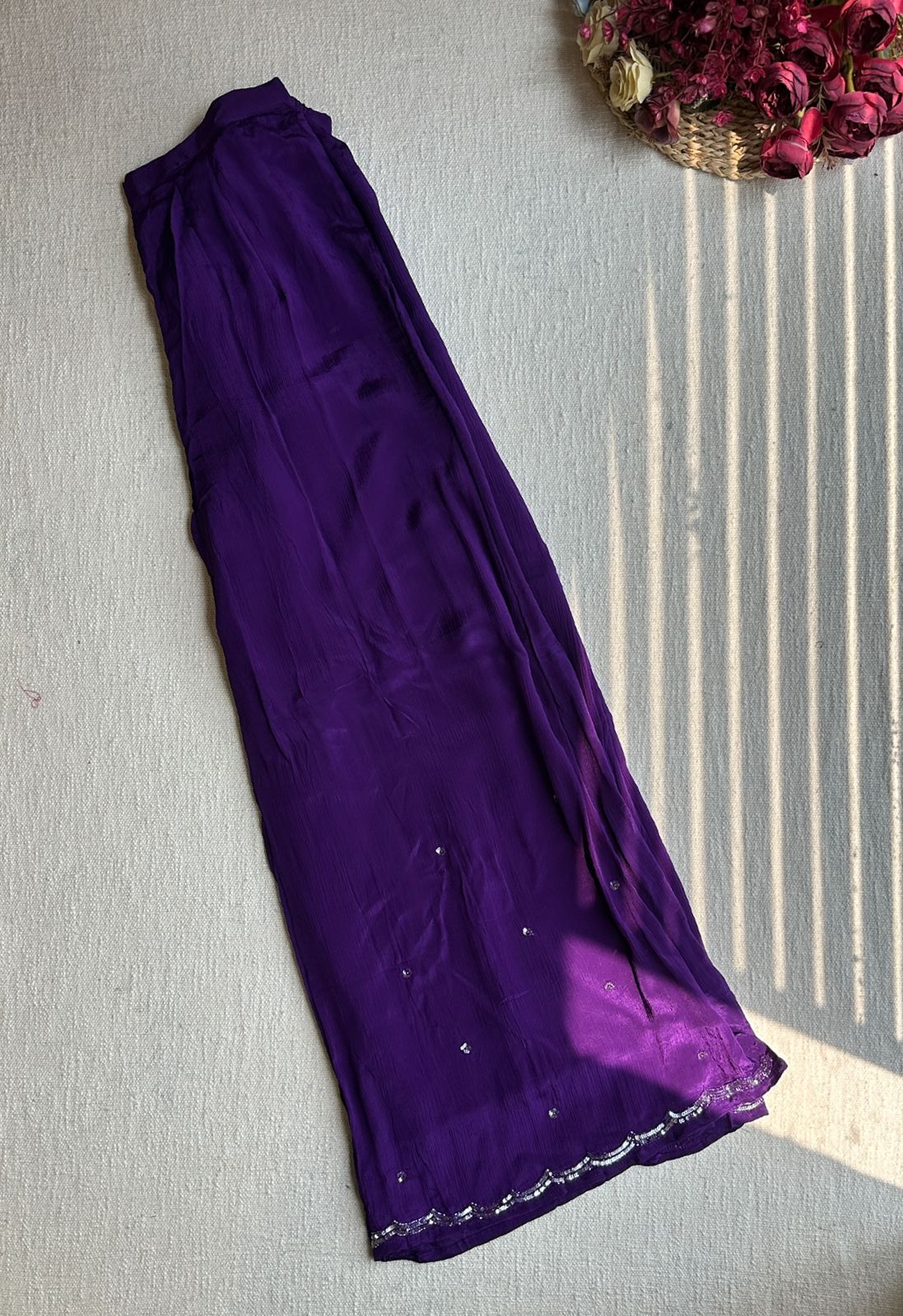 19840 Beautiful handworked suit
