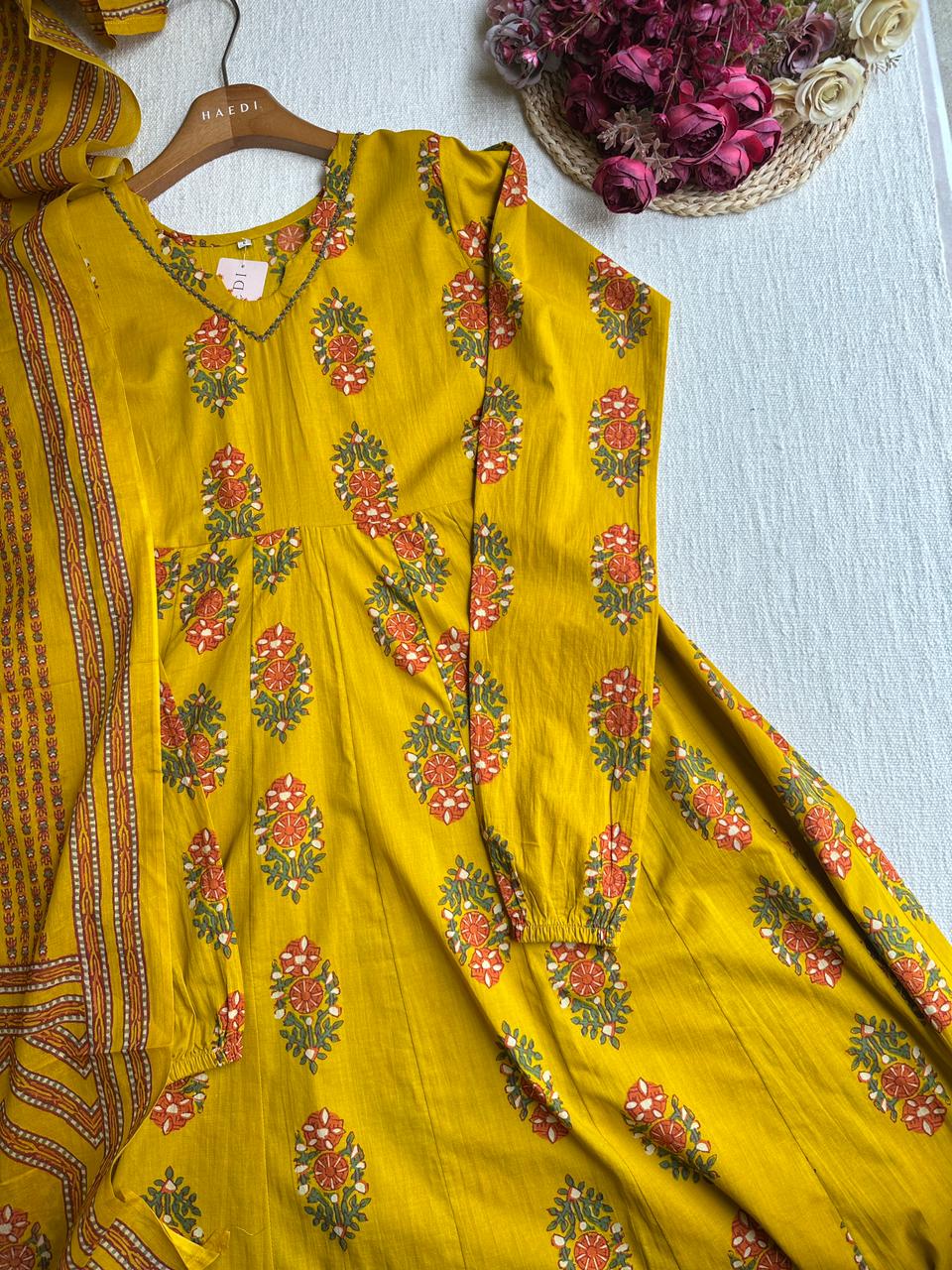19752 Beautiful cotton anarkali