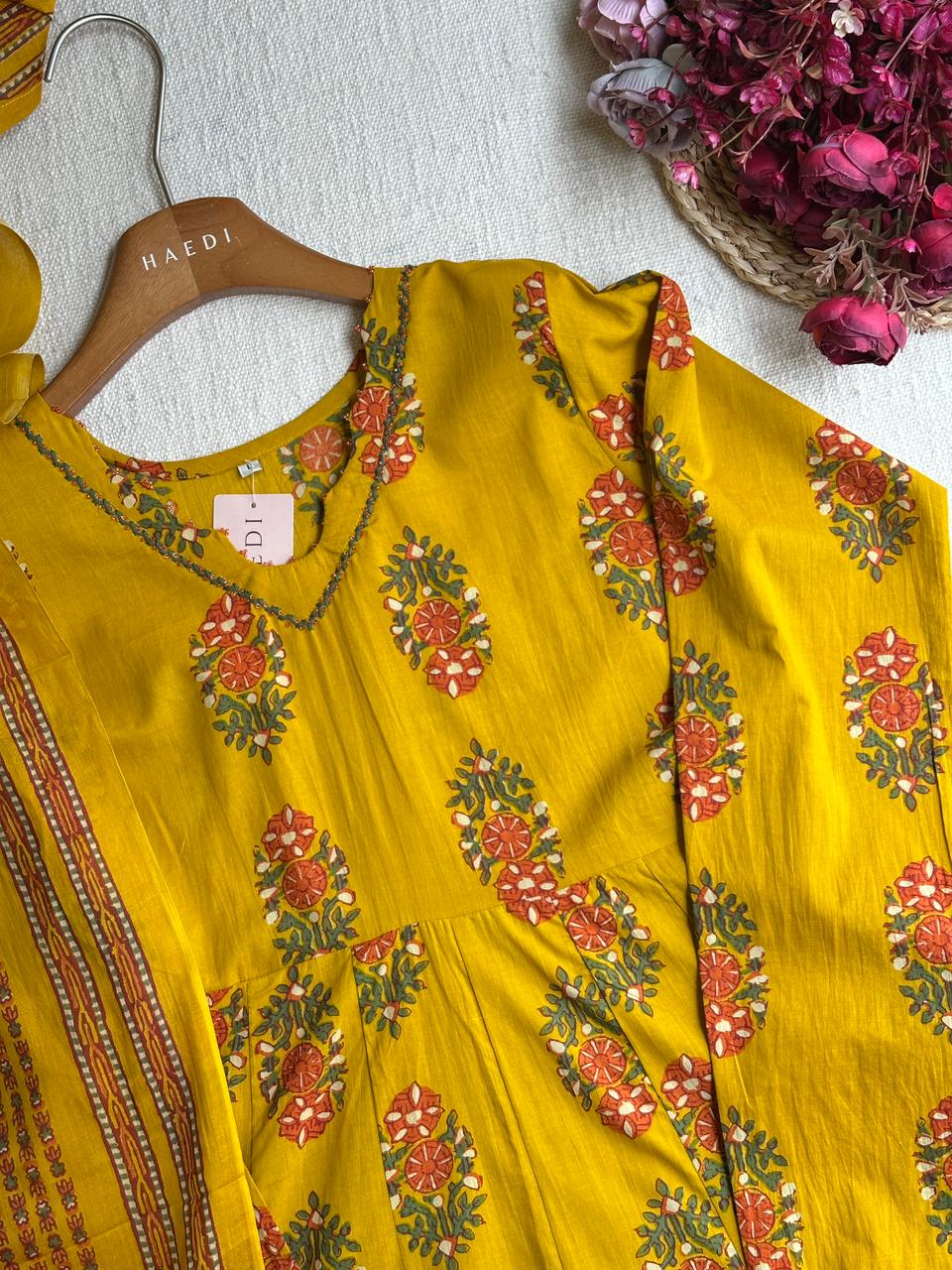 19752 Beautiful cotton anarkali