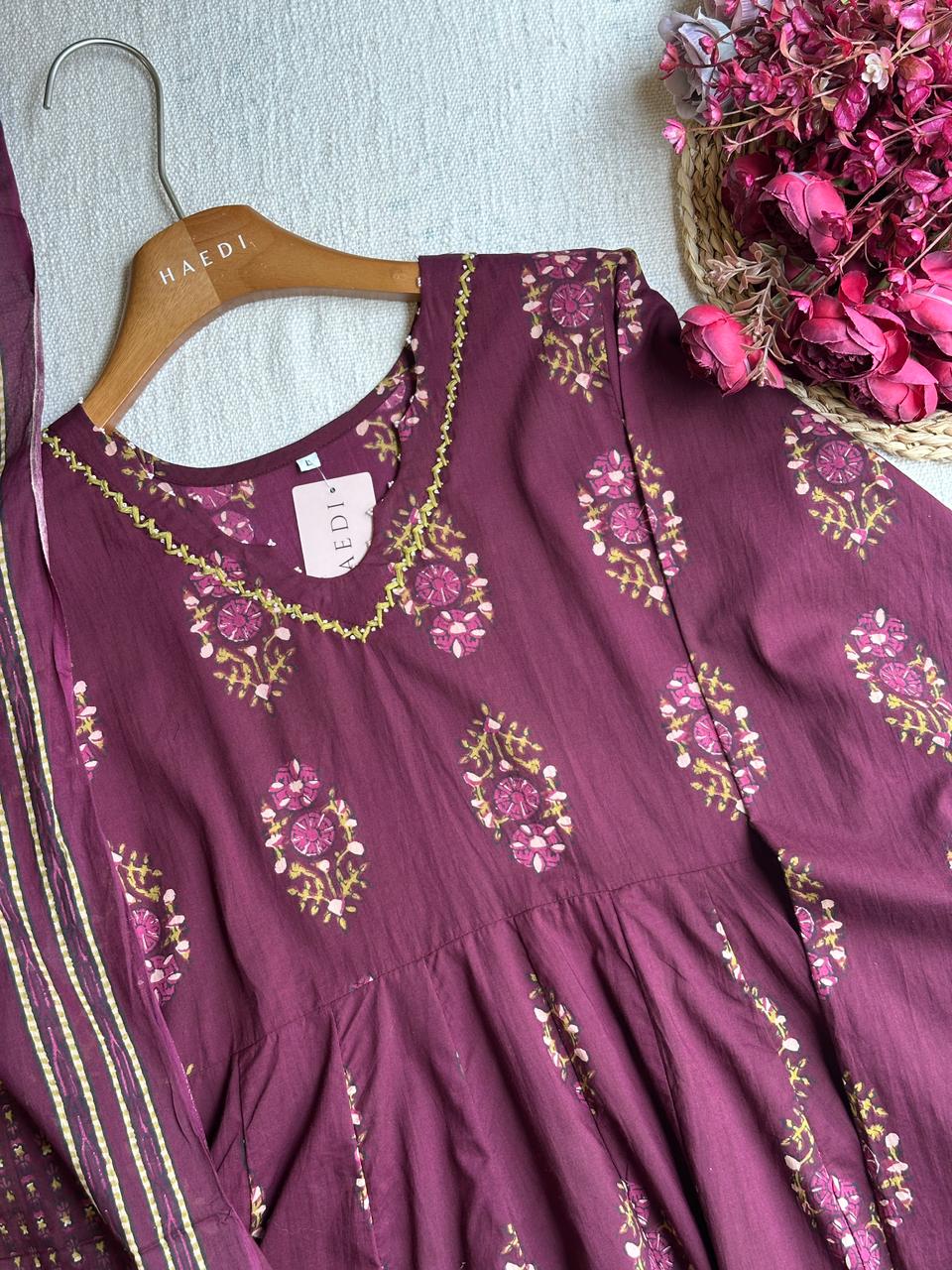19752 Beautiful cotton anarkali