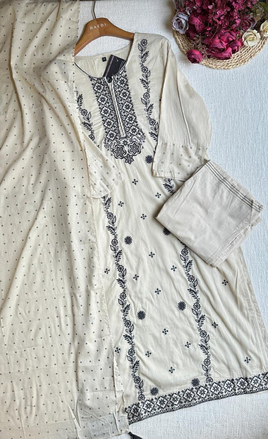 17391/17668/17393 Beautiful cotton suit