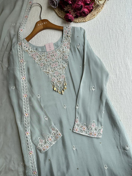 19287 beautiful party wear suit