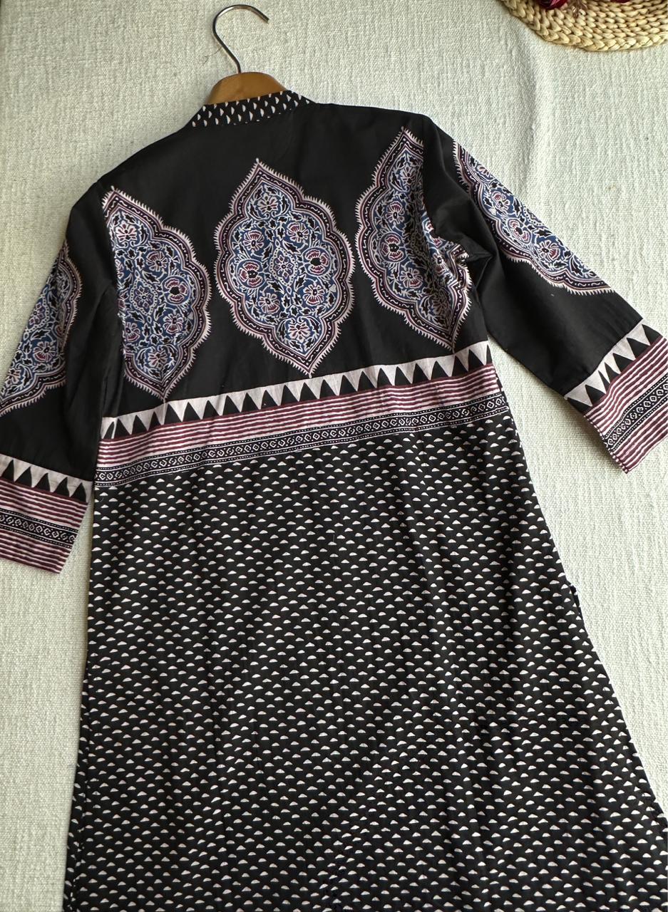 19932 Beautifuil cotton suit with palazzo