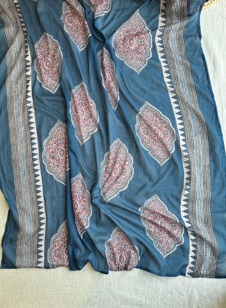 19932 Beautifuil cotton suit with palazzo