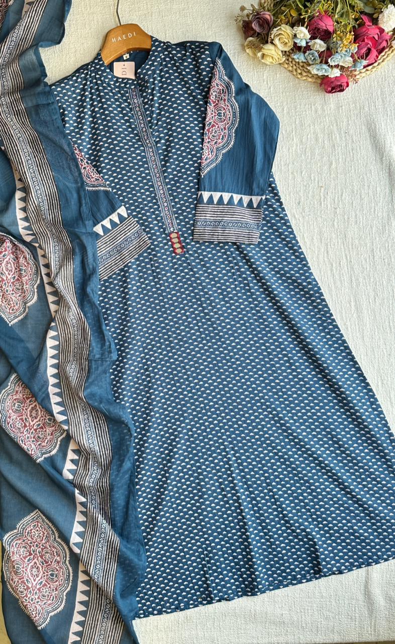 19932 Beautifuil cotton suit with palazzo