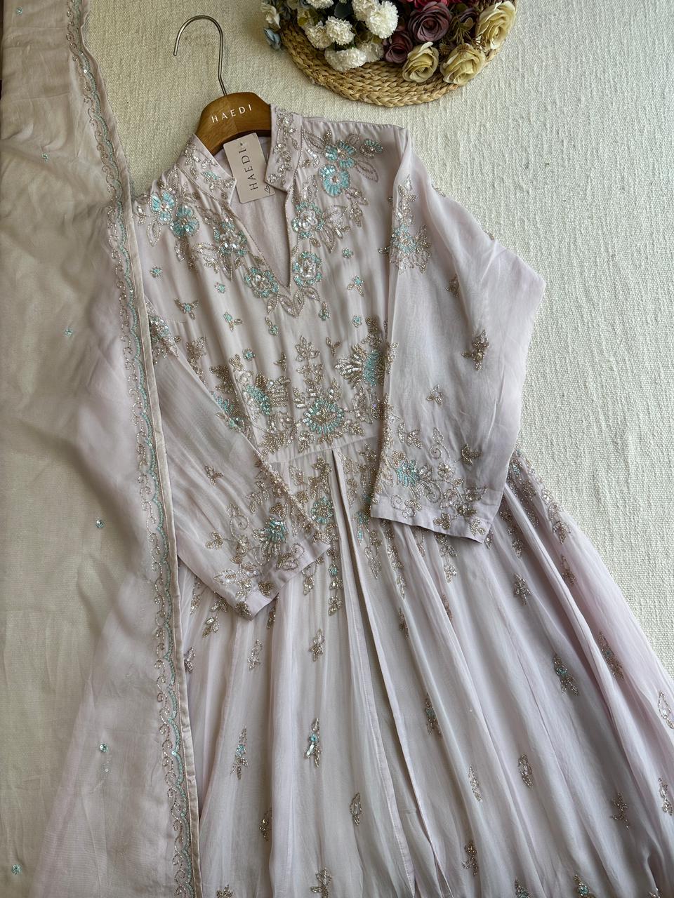 18489 Premium handworked suit with skirt