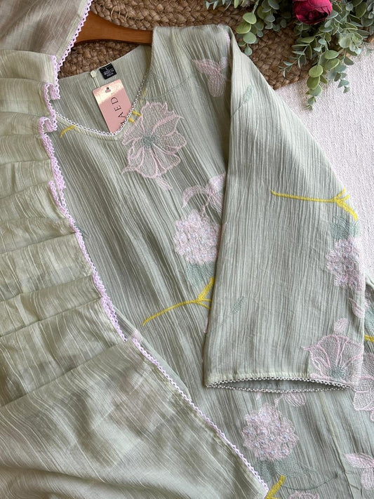 20005 Beautiful partwear  suit
