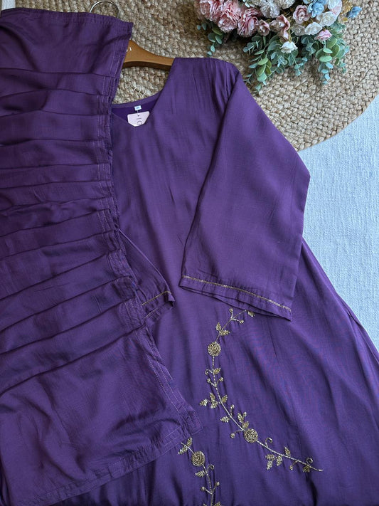 20019 Beautiful handworked muslin suit