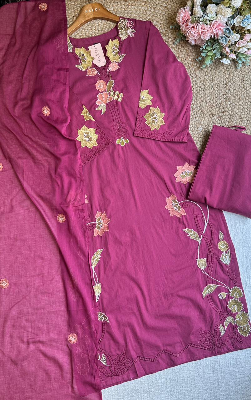 CMD 57914  Beautiful embroidered suit