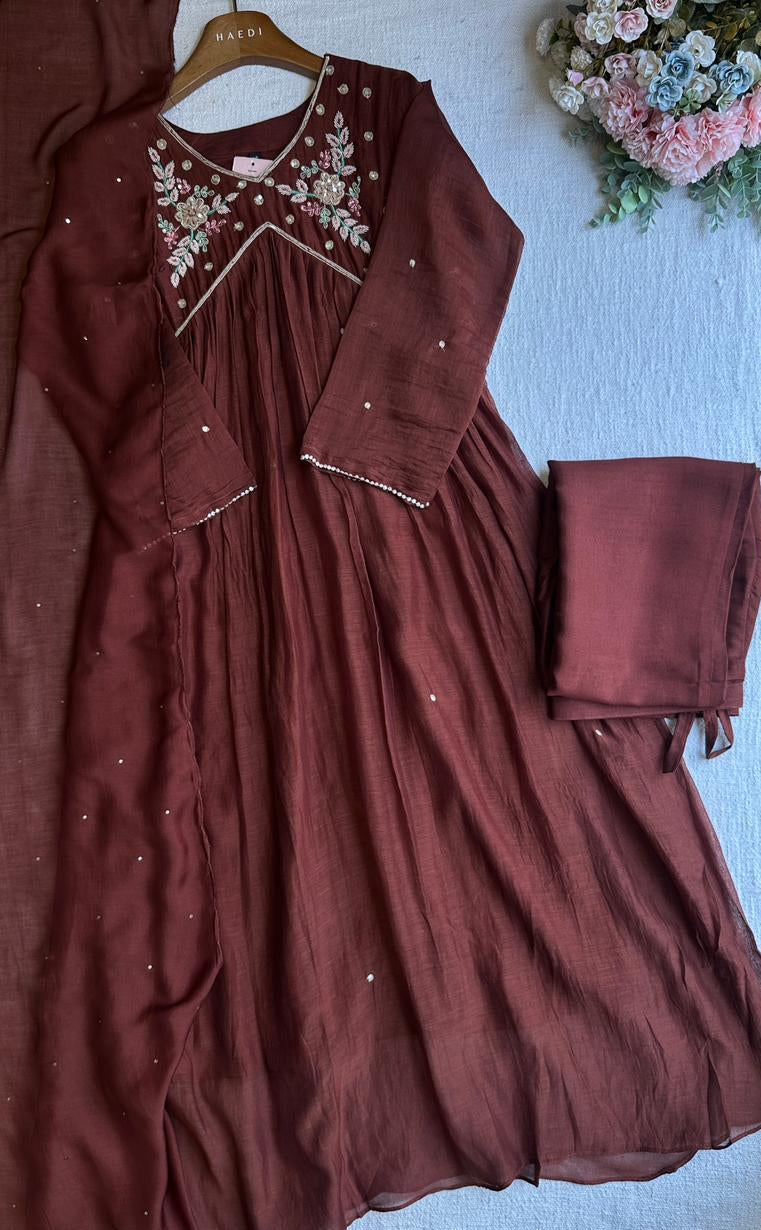 20057 Beautiful handworked mul chanderi suit