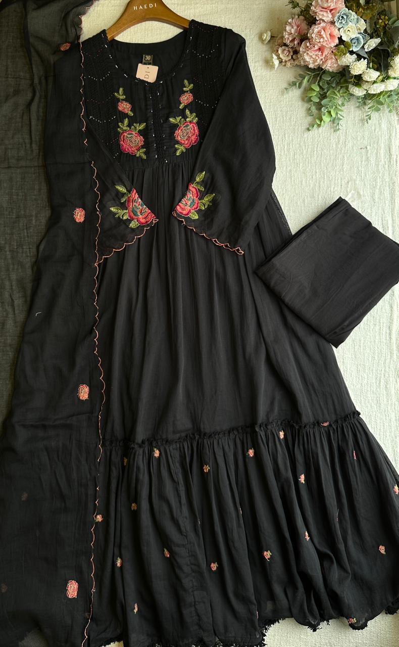 20161 Beautiful embroidered anarkali