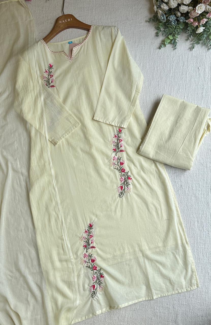 20344 Beautiful cotton suit
