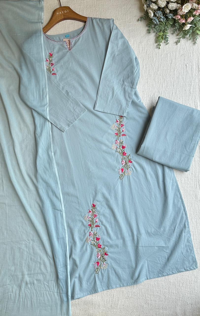 20344 Beautiful cotton suit