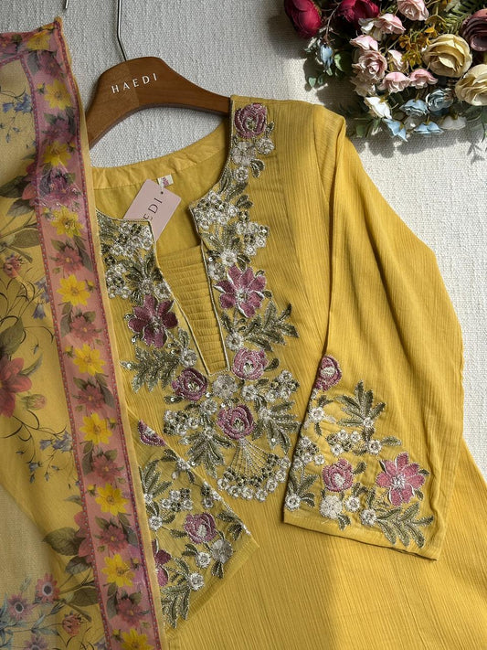 20271 Beautiful cotton suit