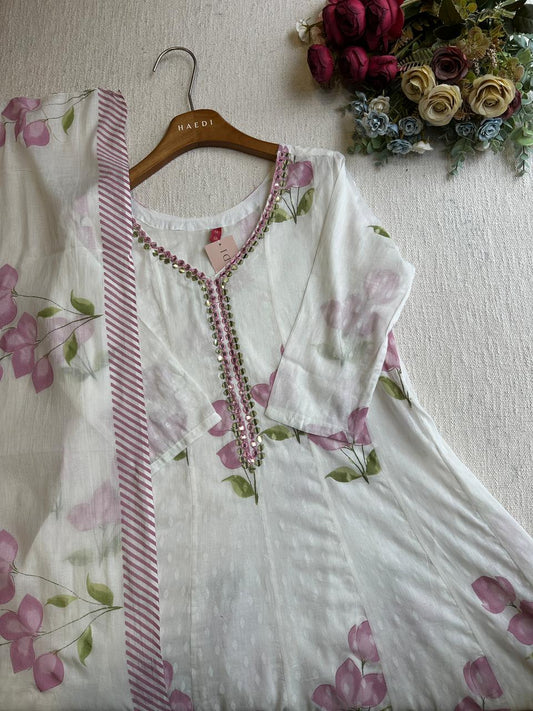 20337 Beautiful mul cotton anarkali
