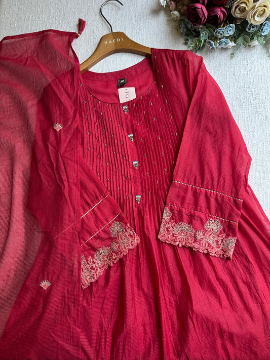 20203 Beautiful Anarkali suit