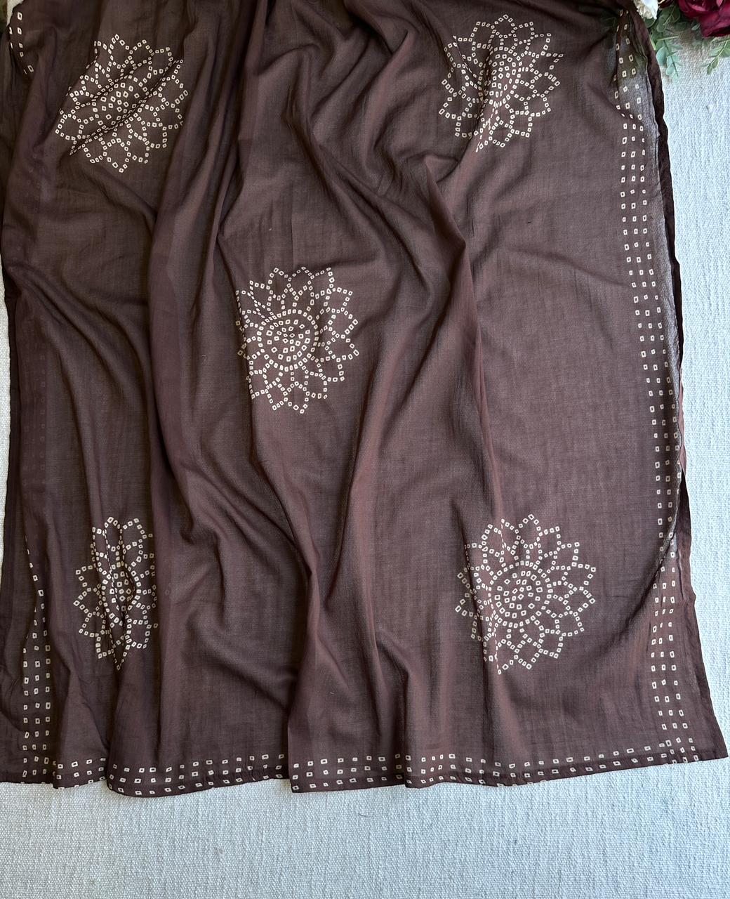 20478 Beautiful cotton suit
