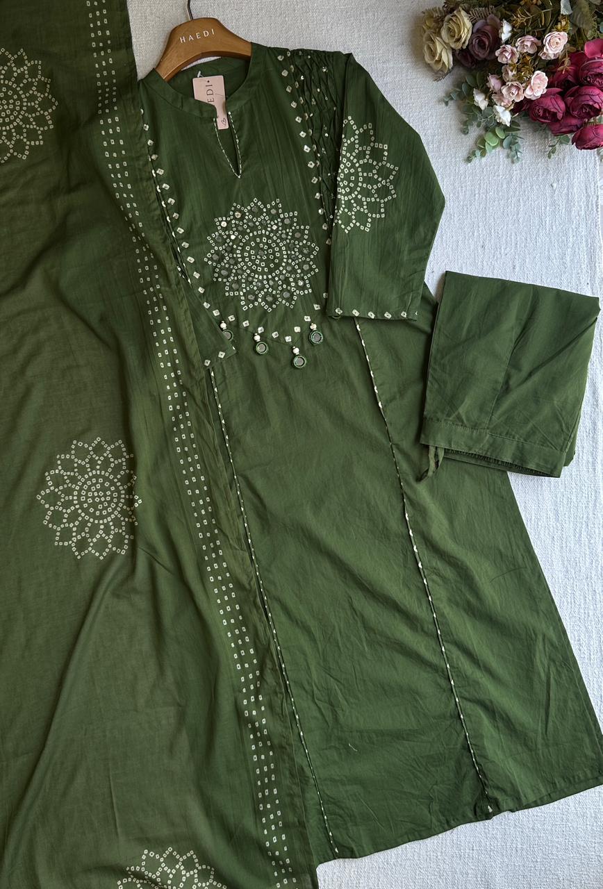 20478 Beautiful cotton suit